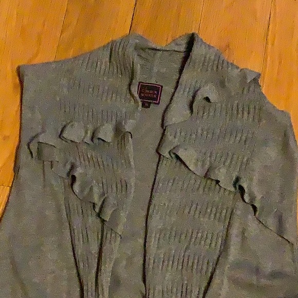 Color Works long gray vest, xl, in good condition - Picture 2 of 6